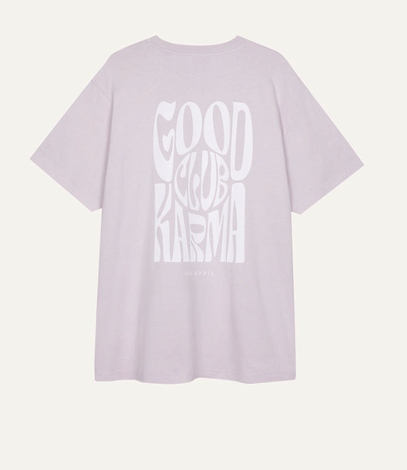 OH APRIL Boyfriend T-Shirt Lilac Good Karma Club
